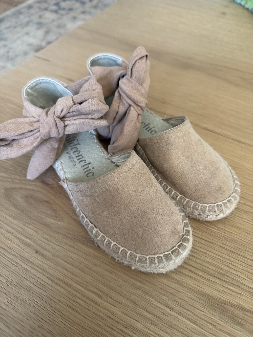 Frenchi Girls' Suede Espadrille Sandals with Bow Tie - Tan